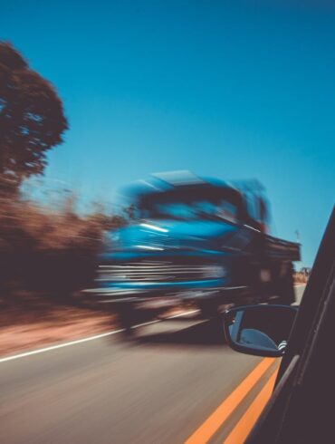 Photo by Caio : https://www.pexels.com/photo/black-truck-59596/